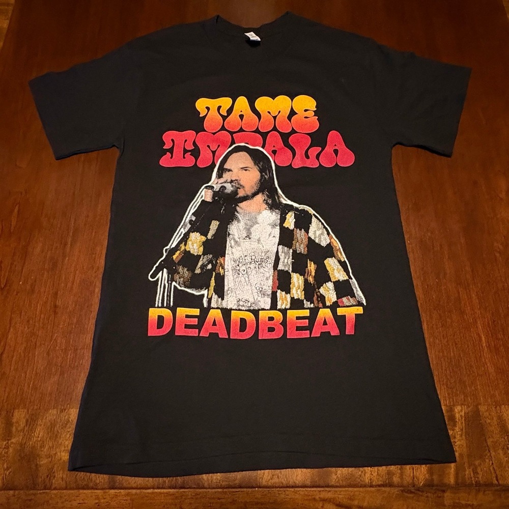 Tame Impala Deadbeat Tour Graphic T Shirt Small‎ Psychedelic Rock Band Tee